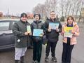 Распространение буклетов по профилактике ВИЧ/СПИД 